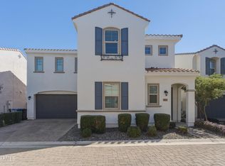 9827 E Kinetic Dr, Mesa, AZ 85212