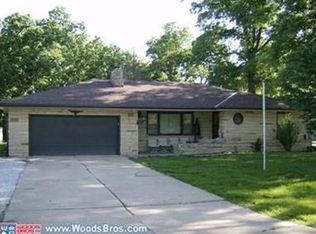 808 Hardee Ave, Seward, NE 68434