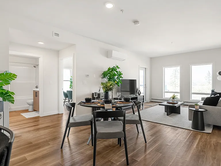 8620 Canada Olympic Dr SW — Photo 16