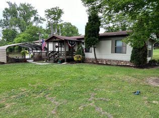 409 N 9th St, Petersburg, IN