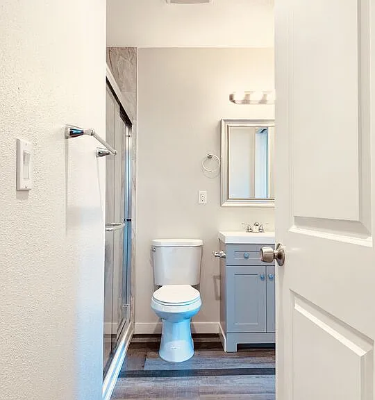 1163 N Raymond Ave #6 — Photo 16