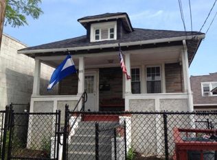 7410 Beach Channel Dr, Arverne, NY 11692