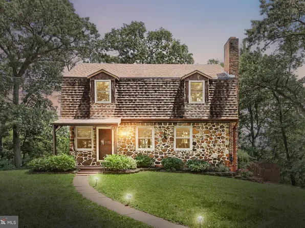 3290 Sky Top Trl, Dover, PA 17315