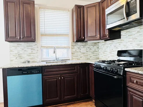 118-44 201st St #1, Saint Albans, NY 11412