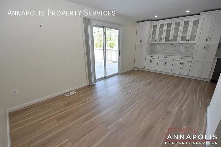 100 Conley Dr — Photo 5