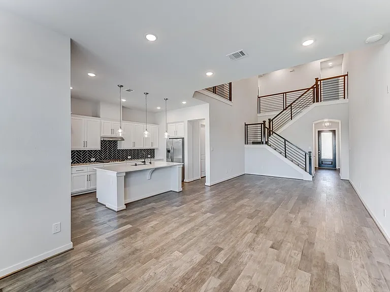 6570 Scarlet Pond Ln — Photo 12