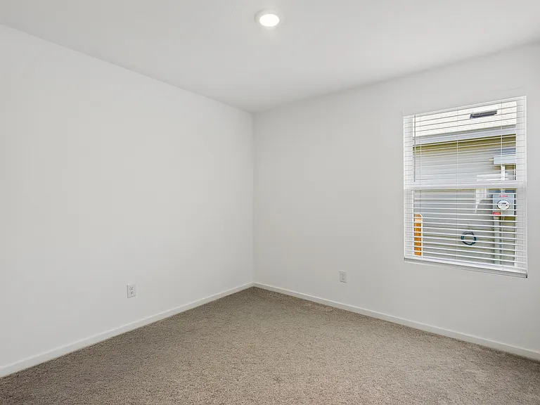 9754 Janefield Ml — Photo 11