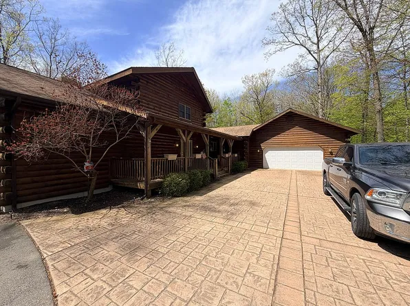 10231 Mountain View Trl, Stanwood, MI 49346