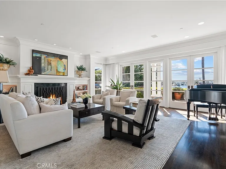 2411 Bayshore Dr — Photo 5