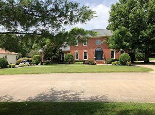 1811 Deerhaven Ln, Paducah, KY 42001