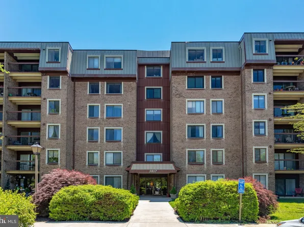2817 Jermantown Rd APT 510, Oakton, VA 22124