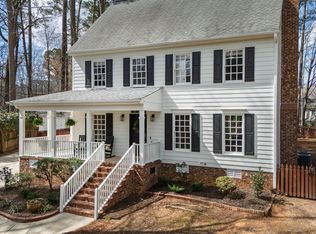 123 Donna Pl, Cary, NC 27513