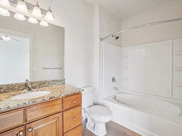 3 bed, 2 bath master bathroom