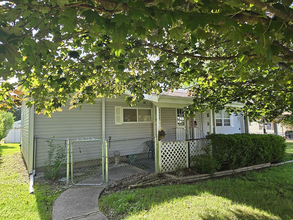 1st image of 22225 County Road 271a