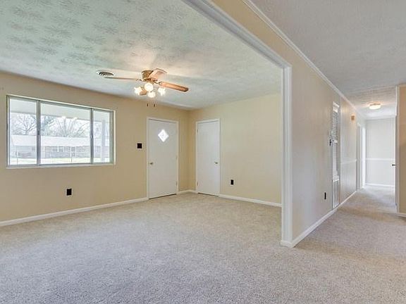5th image of 4001 Prescott Dr