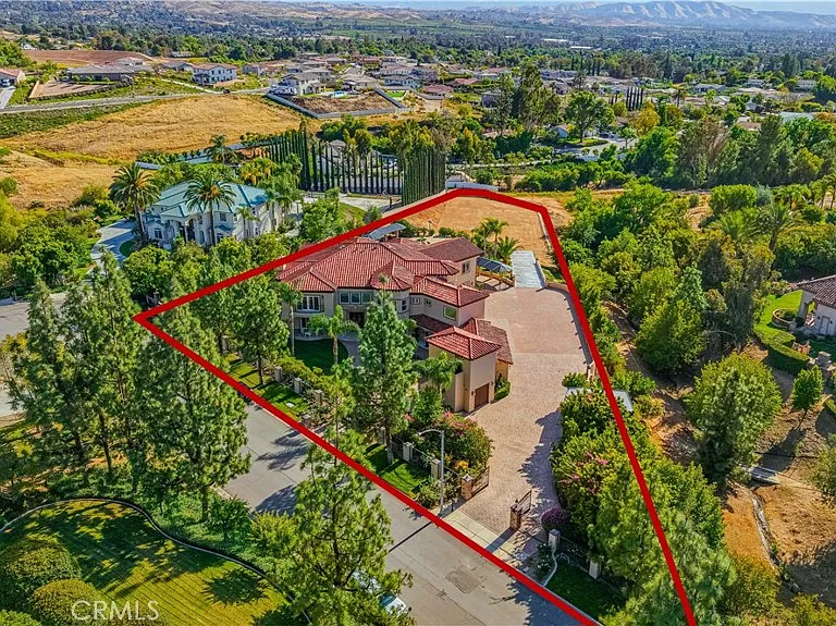 7231 Brandon Ct — Photo 3