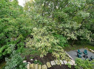 1091 Fisher Ln, Winnetka, IL 60093