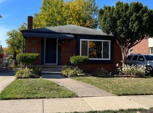 7156 Osage Ave, Allen Park, MI 48101
