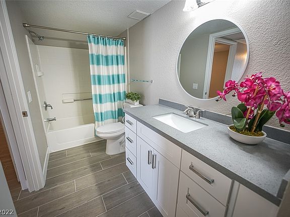 4th image of 5055 W Hacienda Ave Unit 1126