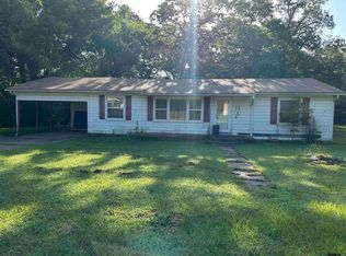 107 S Shell St, Overton, TX 75684