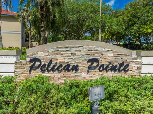 11635 NW 47th Ct, Pompano Beach, FL 33076