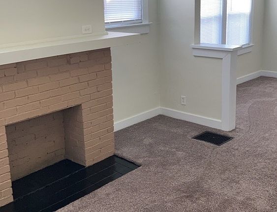 3rd image of 539 Evergreen Ave