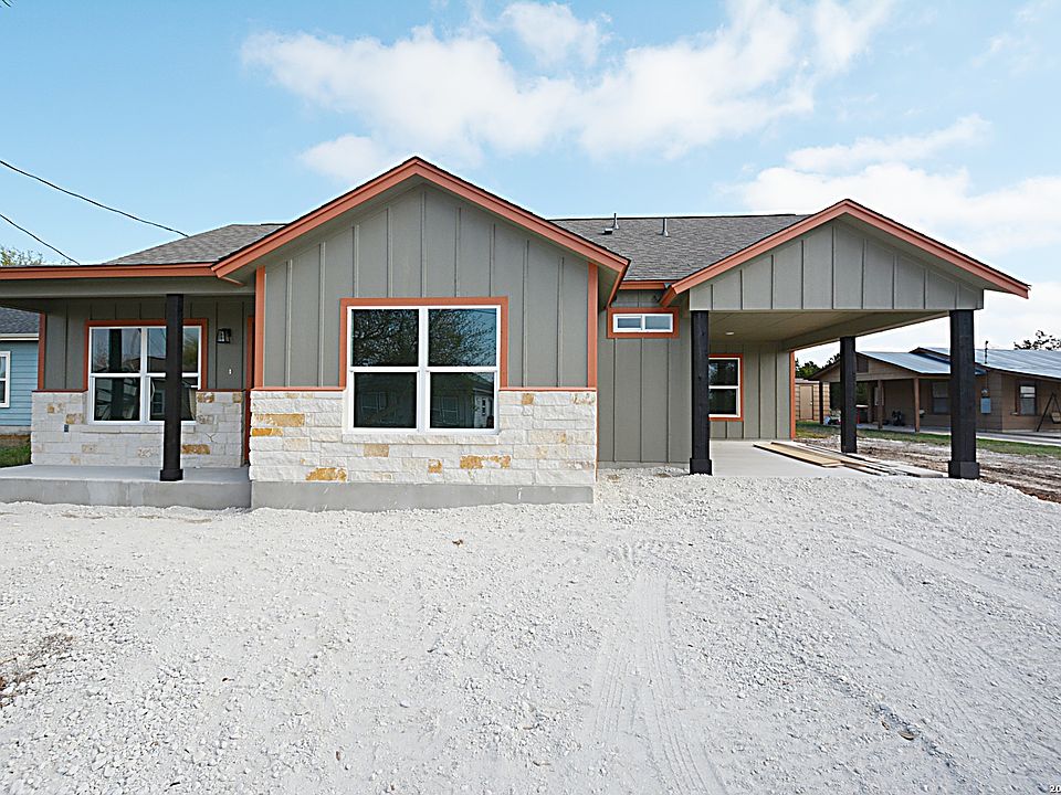 1st image of 720 Cimarron