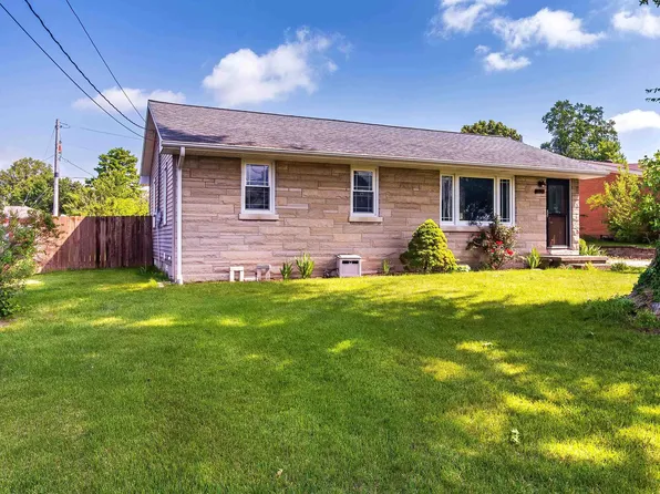 704 E John St, Fort Branch, IN 47648