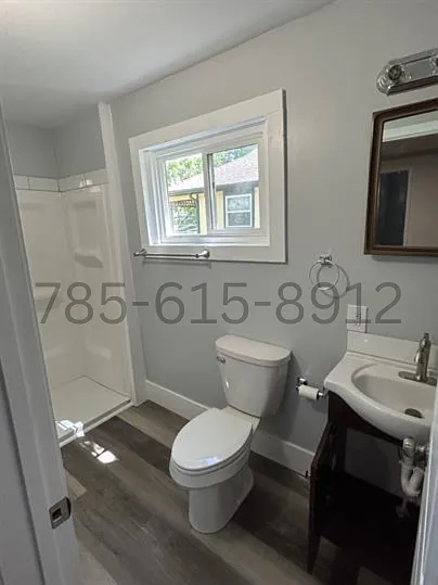 627 N King St — Photo 6