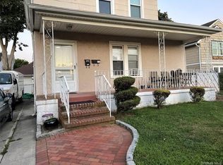 7 N Maryland Ave, Pt Washington, NY 11050