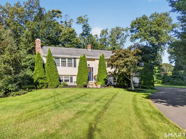 11 Wenzel Farm Road, North Haven, CT 06473