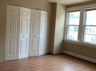 30 Laurel Ave, Trenton, NJ