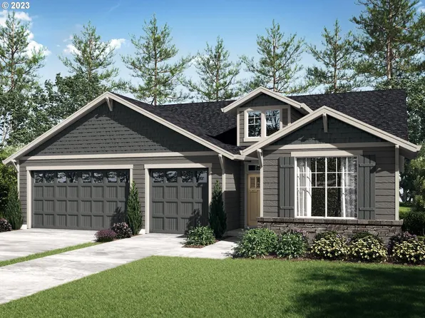 2346 W 14th St #102, Junction City, OR 97448