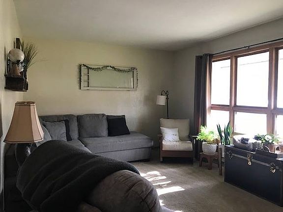 5th image of 23239 Marydale Dr