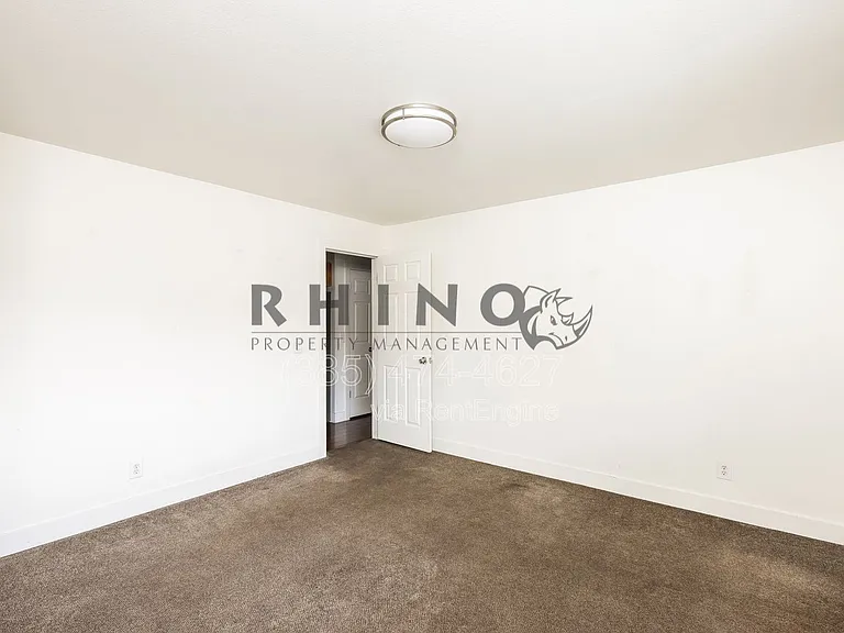 1767 Willowbrook Dr — Photo 6