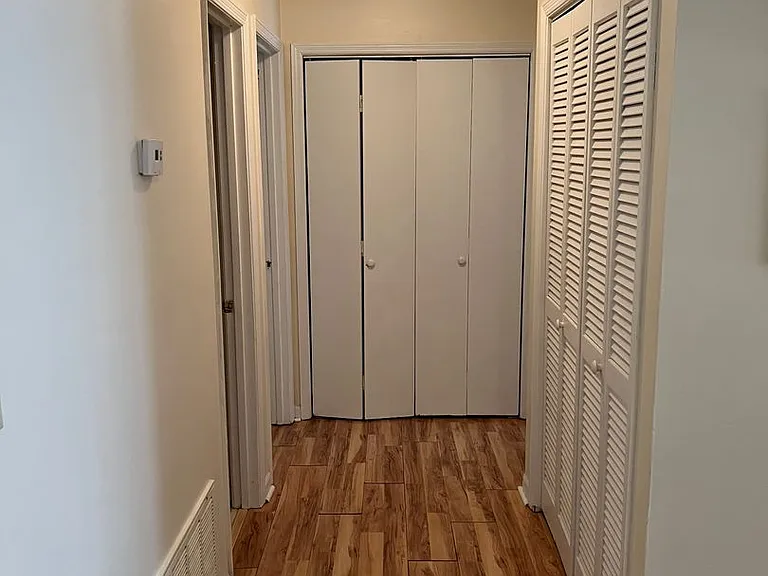 627 Whit Davis Rd — Photo 10