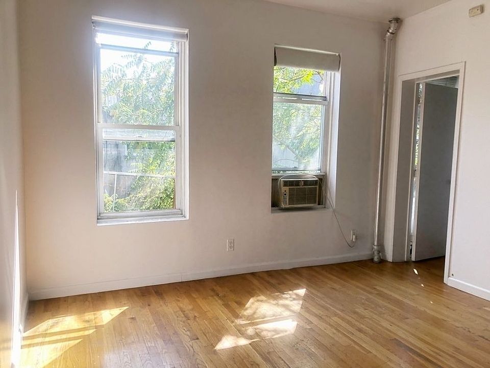 1st image of 524 E 11th St APT 19