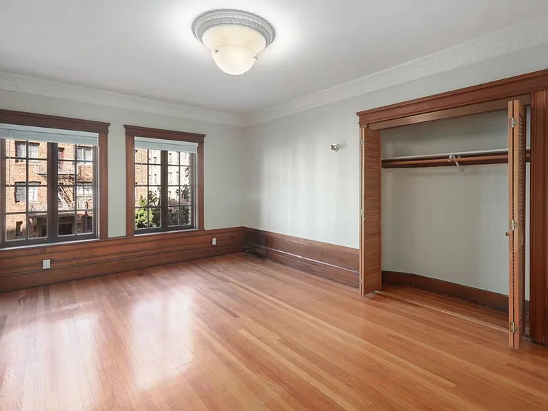 1450 Alice Street (244rc) — Photo 3