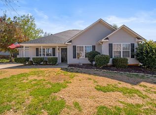 492 Slate Dr, Boiling Springs, SC 29316
