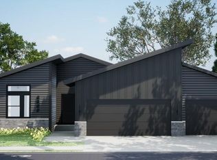 2619 SW Firefly Ln, Lees Summit, MO 64082