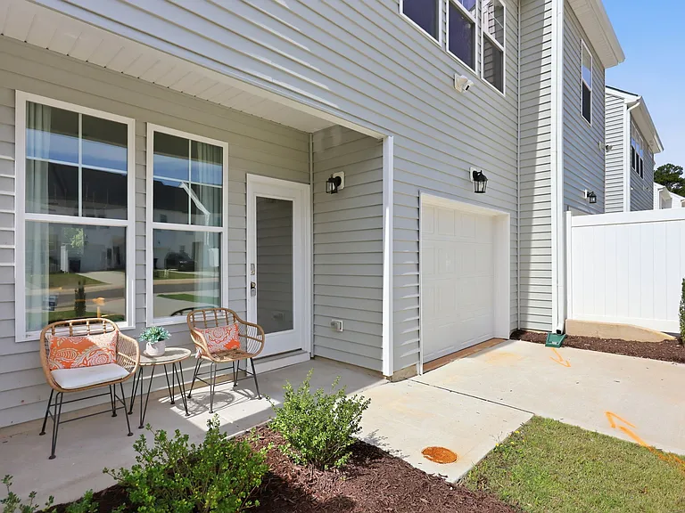 1433 Goldsboro Ave — Photo 35
