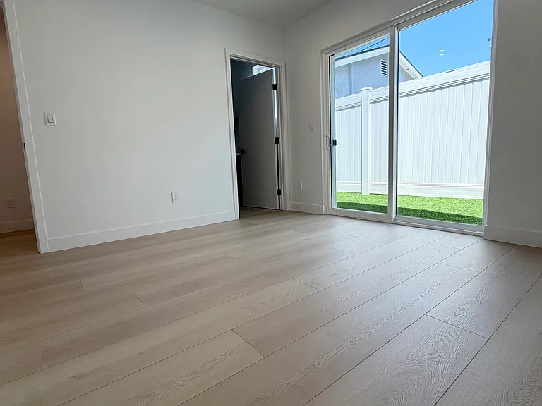 11481 W Erwin St — Photo 8