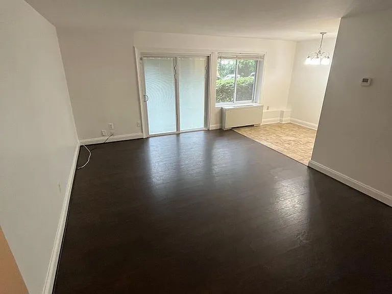 5601 Parker Ave #106 — Photo 3