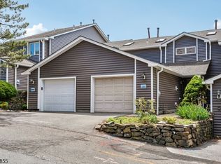 304 Heights Dr, Haledon, NJ 07508