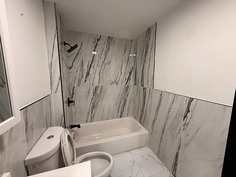 80 N 9th St #1 — Photo 10