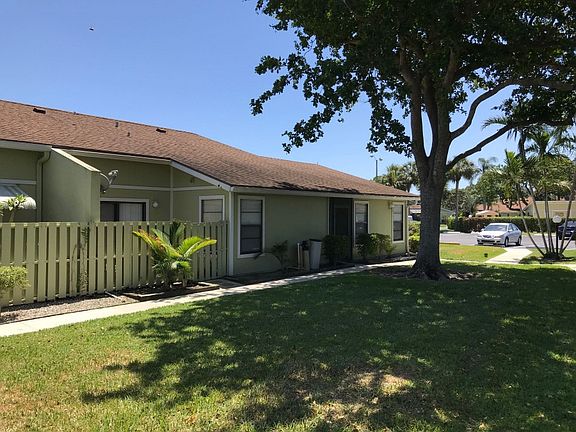 3rd image of 4325 Willow Pond Cir