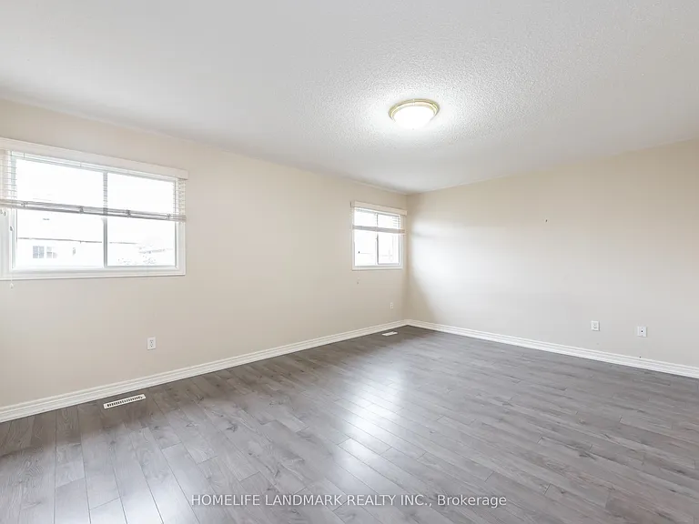 97 Annina Cres — Photo 10