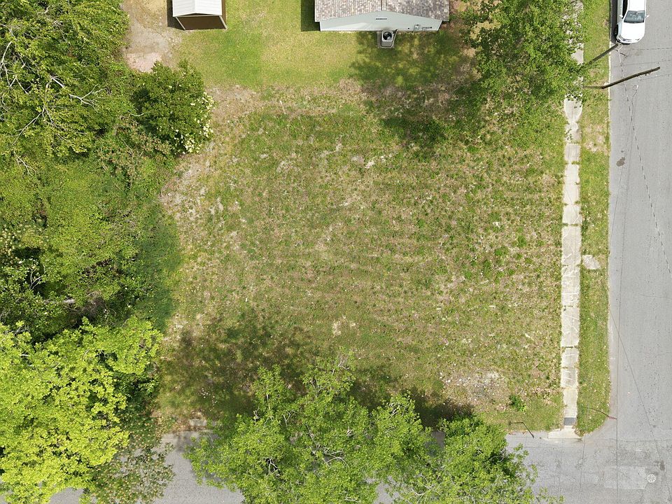 1st image of 410 Latham Street