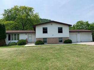 S1523 County Road I, Alma, WI 54610