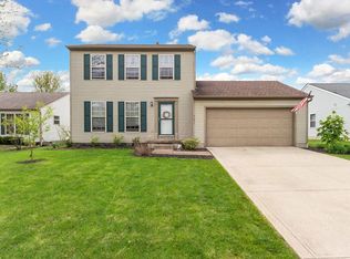 9095 Holquest Dr, Lewis Center, OH